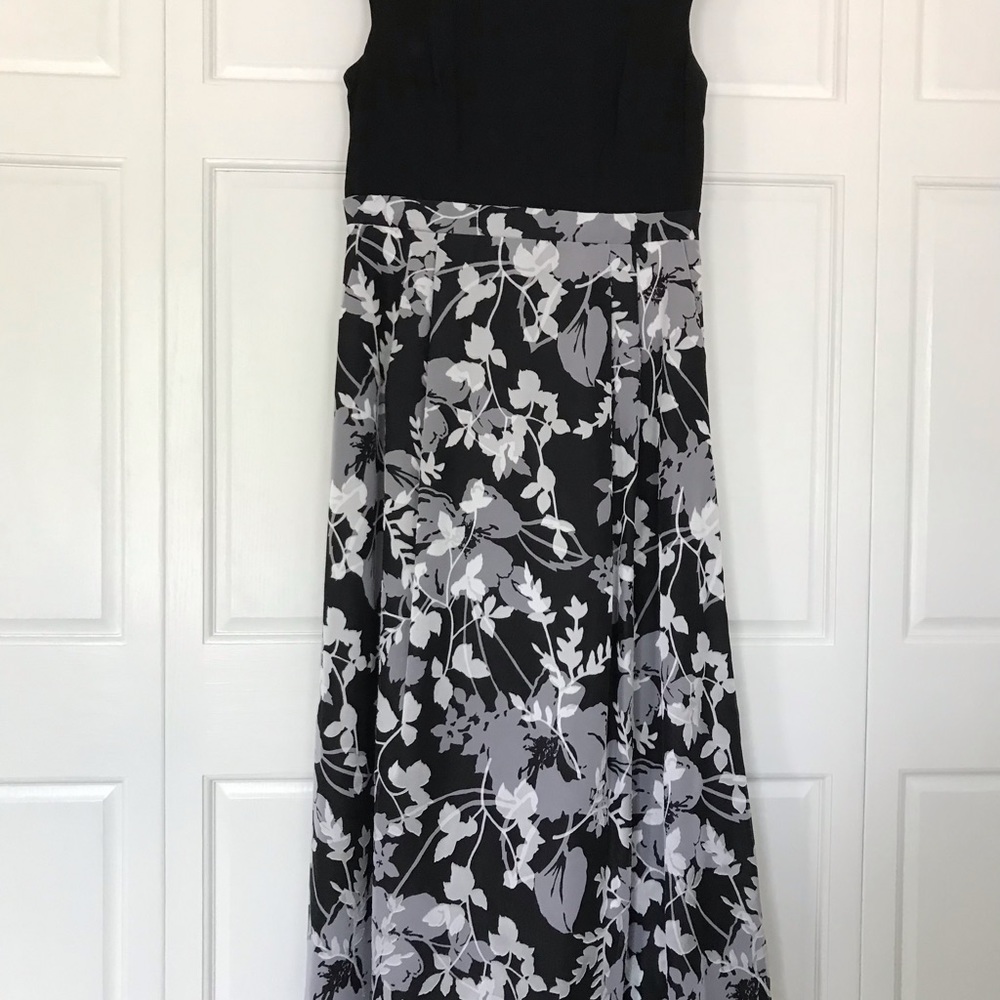 Alex Evenings Gown - Picture 4 of 16